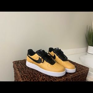Brand new custom Air Force 1’s